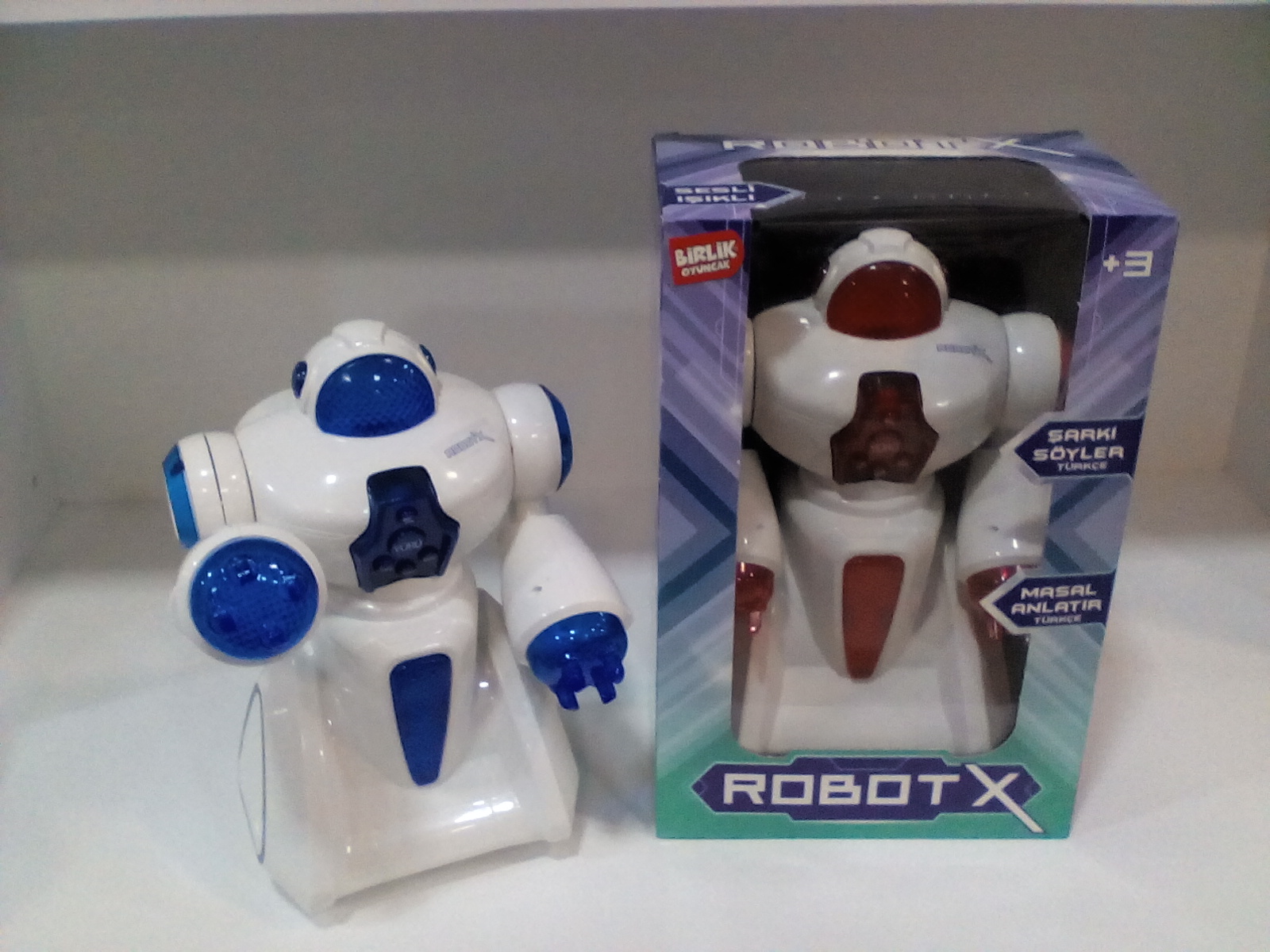 Igracka Robot 20*32*14cm