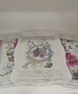 PLASTICNI POSLUZAVNIK