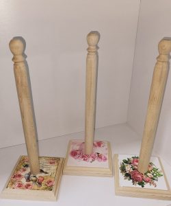 DRZAC ZA UBRUSE OD DRVETA SA SLIKOM